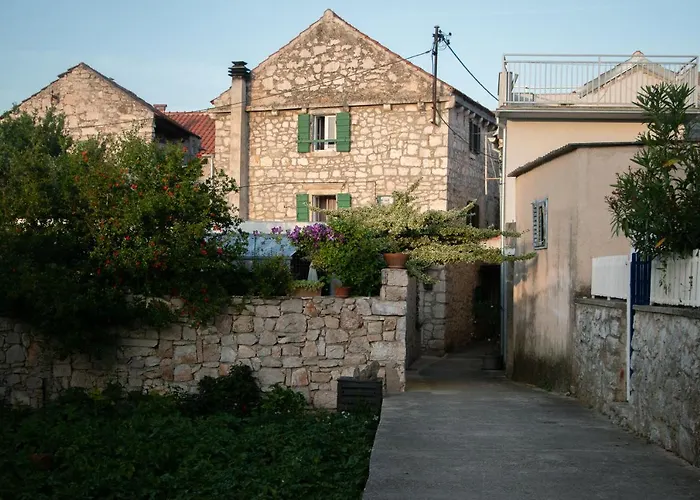 Apartment Stari Murter